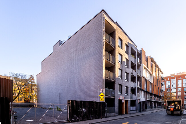 1235 Berger Rue in Montréal, QC - Building Photo - Primary Photo