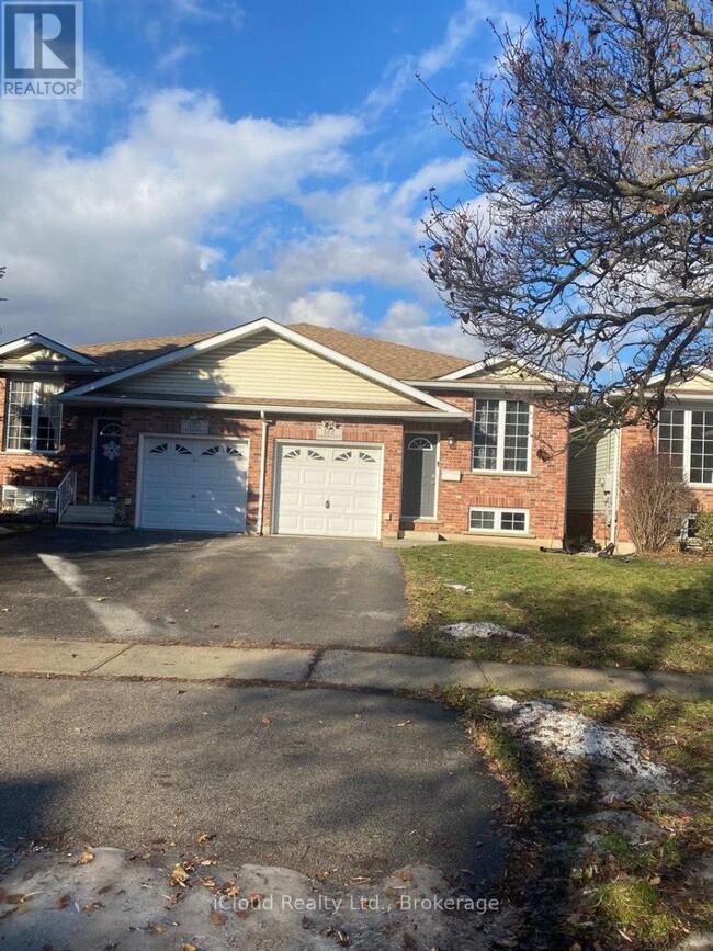 property at 122 Marlborough St