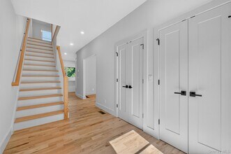 64 Stonehouse Rd in Somers, NY - Building Photo - Building Photo