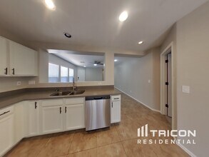 18358 N Betty Ct in Maricopa, AZ - Building Photo - Building Photo