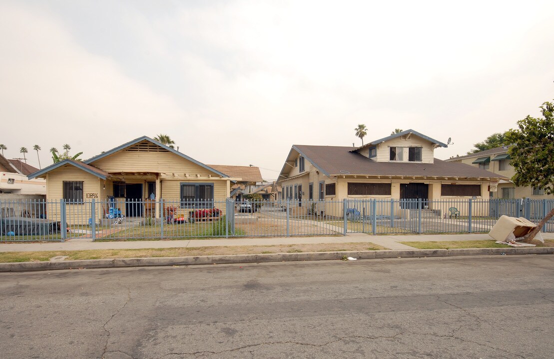 1081-1085 W 39th Pl in Los Angeles, CA - Building Photo