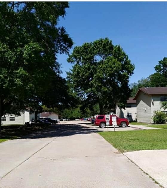 4005 E Old Spanish Trl in New Iberia, LA - Building Photo