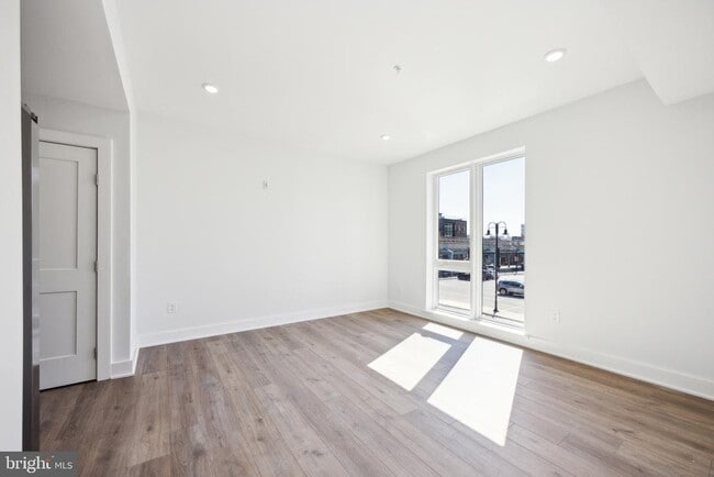 property at 1350 N Front St