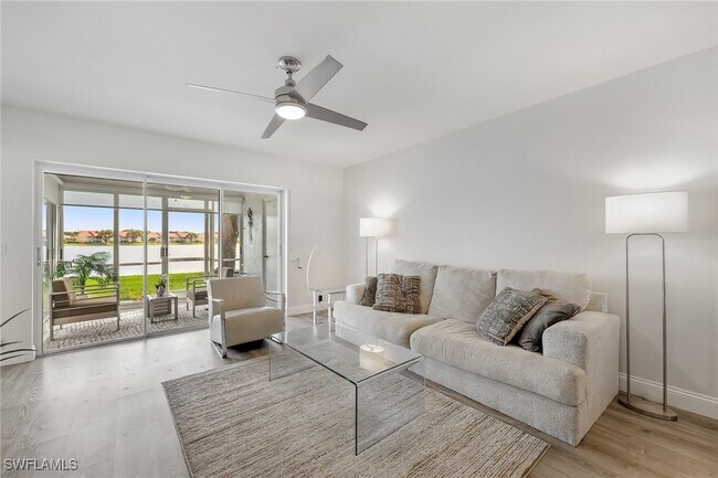 7848 Emerald Cir in Naples, FL - Building Photo - Building Photo