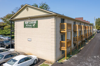 Flats at Turfland in Lexington, KY - Building Photo - Building Photo