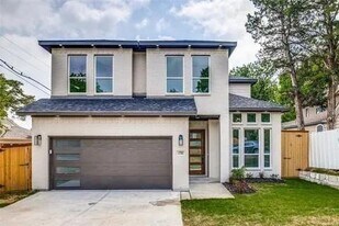 1702 Seevers Ave in Dallas, TX - Building Photo