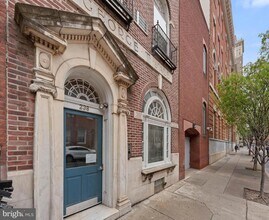 238 S 13th St-Unit -GRDN in Philadelphia, PA - Building Photo - Building Photo
