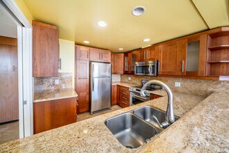 2160 Century Park E, Unit VIEW VIEW VIEW in Los Angeles, CA - Building Photo - Building Photo