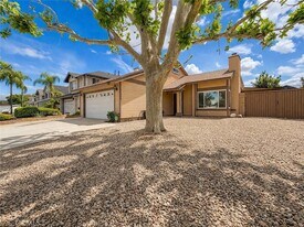 27640 Quincy St in Castaic, CA - Building Photo