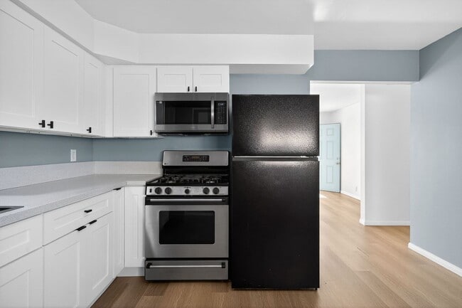 44440 Acacia Dr in Palm Desert, CA - Building Photo - Building Photo