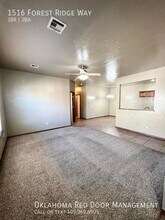 1516 Forrest Ridge Way in Yukon, OK - Building Photo - Building Photo