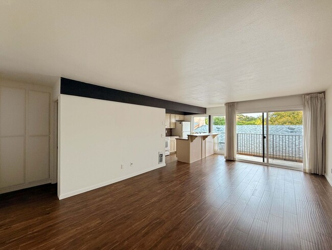 property at 4287 Fifth Ave