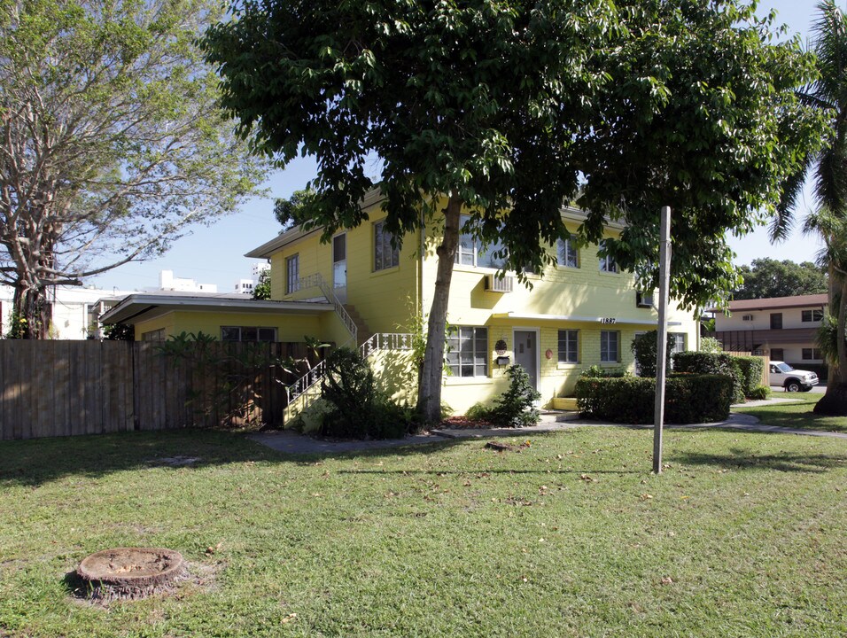 Hyde Park Apartments in Sarasota, FL - Foto de edificio