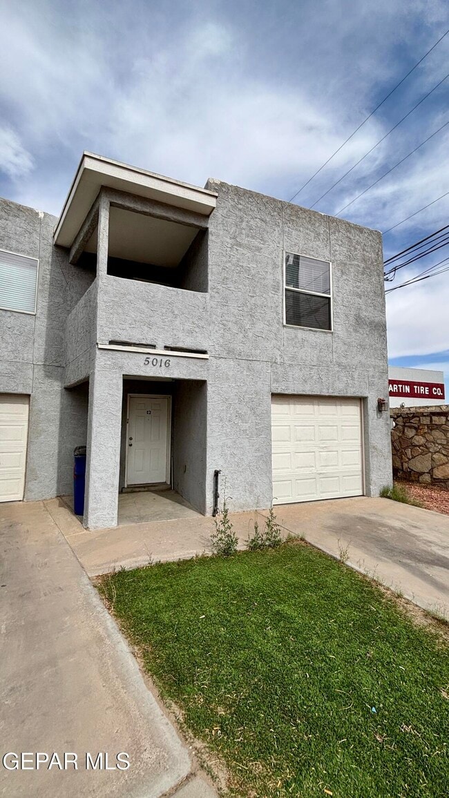 5016 Conley Rd in El Paso, TX - Building Photo - Building Photo