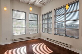 610 Central Ave SW in Albuquerque, NM - Building Photo - Building Photo