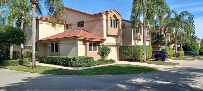 6688 Via Regina, Unit 2 in Boca Raton, FL - Building Photo - Building Photo