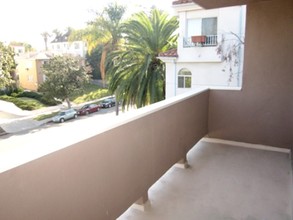 839 S Plymouth Blvd, Unit 3 in Los Angeles, CA - Foto de edificio - Building Photo