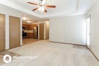 1404 Eagle Dr in Pleasant Hill, MO - Building Photo - Building Photo