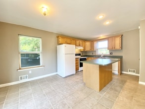 1001 Bloom St in Danville, PA - Foto de edificio - Building Photo