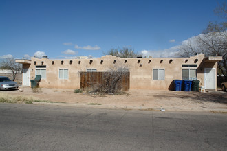 3111-3181 E Monte Vista Dr in Tucson, AZ - Building Photo - Building Photo