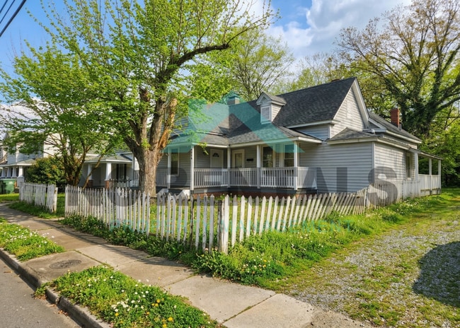 714 Dillard St in Greensboro, NC - Building Photo - Building Photo