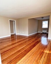 Michael Manor Apartment Homes in Plainfield, NJ - Building Photo - Building Photo