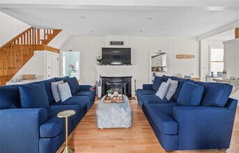 639 Ocean Breeze Walk in Ocean Beach, NY - Building Photo - Building Photo