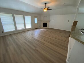 25910 N Lakefair Dr in Richmond, TX - Building Photo - Building Photo