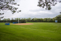 Laurel Place Apartments in Fergus Falls, MN - Building Photo - Building Photo