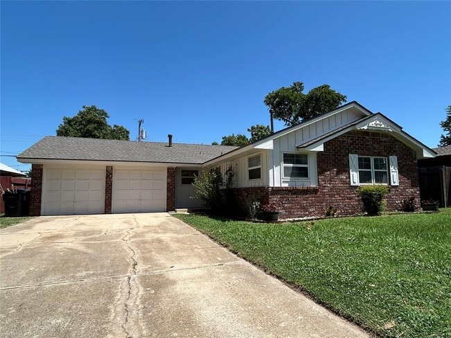 7605 NW 25th Terrace