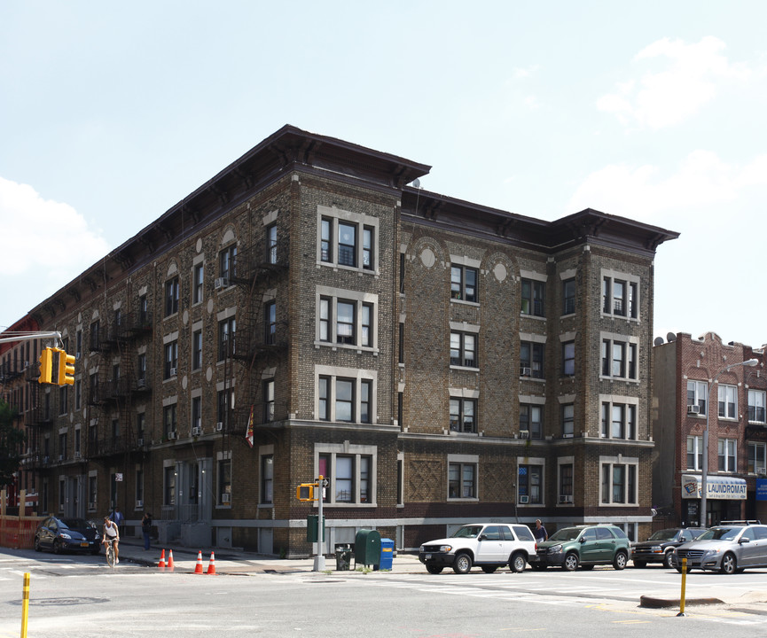 404 61st St in Brooklyn, NY - Building Photo