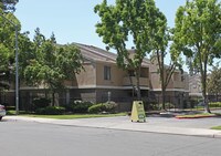 Building Photo - Cypress Garden Apartamentos in Modesto, California