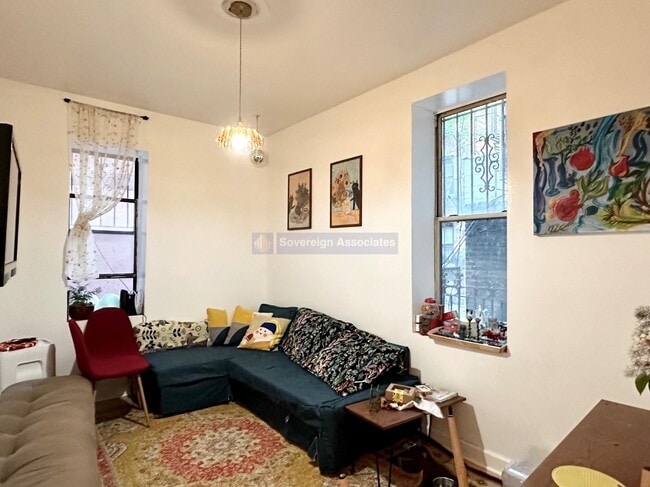 property at 201 W 105th St