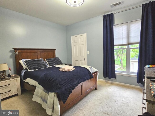 13331 Connor Dr in Centreville, VA - Building Photo - Building Photo