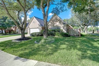 22926 Rainbow Bend Ln in Katy, TX - Building Photo - Building Photo