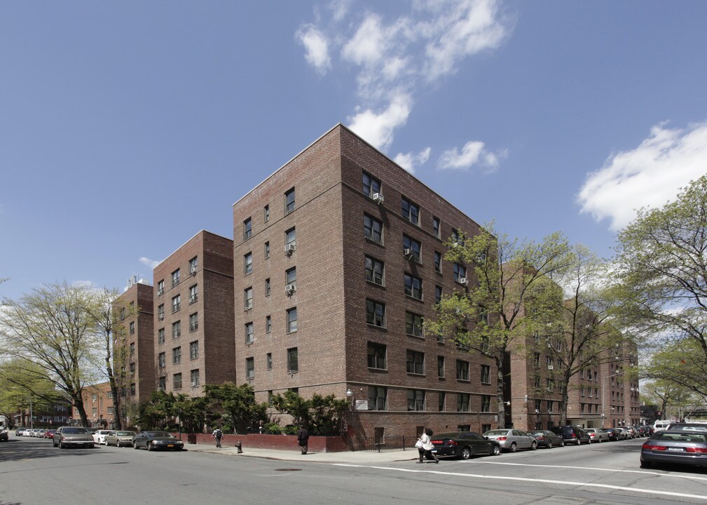 Maria Tirado in Elmhurst, NY - Building Photo