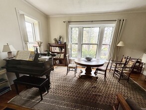 242 Walnut St in Brookline, MA - Building Photo - Building Photo