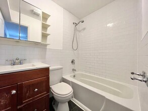 148 Cornelia St in Brooklyn, NY - Building Photo - Building Photo