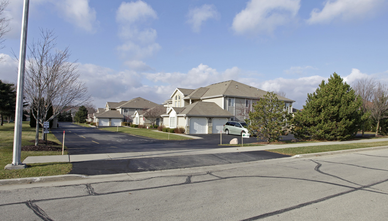 Abbey Way Apartments in Delavan, WI - Building Photo