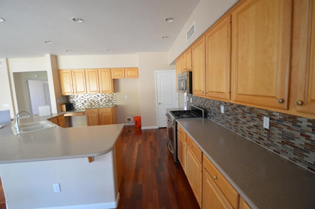 642 W Raven Dr in Chandler, AZ - Building Photo - Building Photo