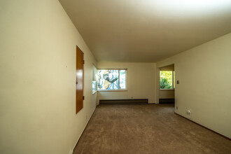 922 10th Ave E, Unit #6 in Seattle, WA - Building Photo - Building Photo