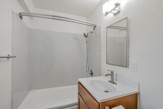 6500 Donal Ave in El Cerrito, CA - Building Photo - Building Photo