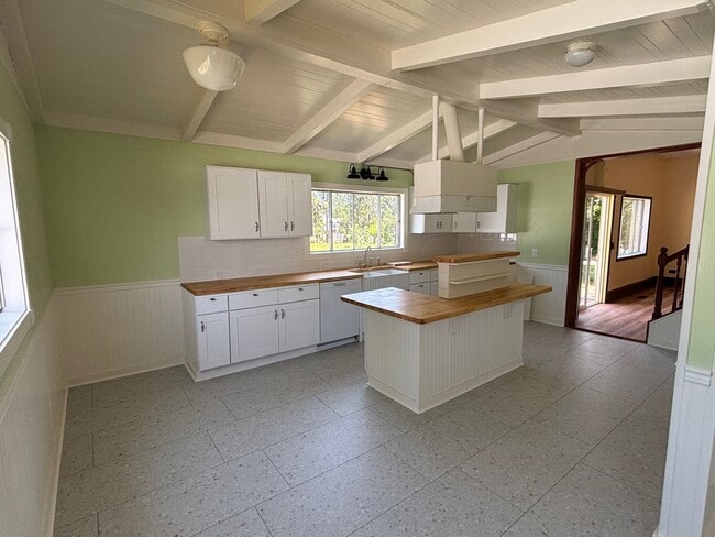 345 SE Church St in Sublimity, OR - Foto de edificio - Building Photo