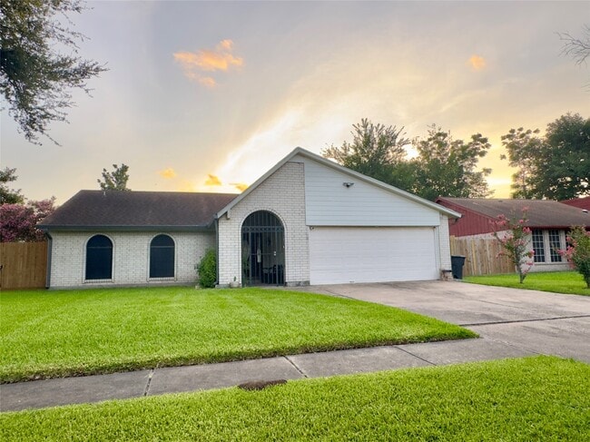 property at 10103 Lost Trail St
