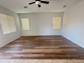 4610 W Dunbar Dr in Phoenix, AZ - Building Photo - Building Photo