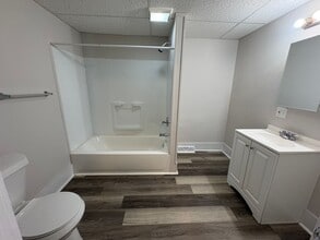 1168 Pondview Ave in Akron, OH - Building Photo - Building Photo