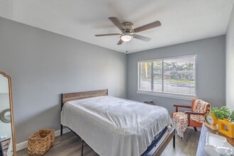 Ashton Park Apartments in Tallahassee, FL - Building Photo - Building Photo