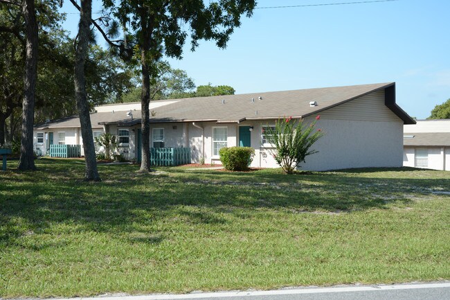 Anclote Villas Apartments in Hudson, FL - Building Photo - Building Photo