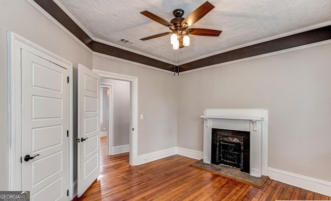 136 Broad St in Augusta, GA - Foto de edificio - Building Photo