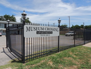 Capital Crossing Apartments in Oklahoma City, OK - Building Photo - Building Photo